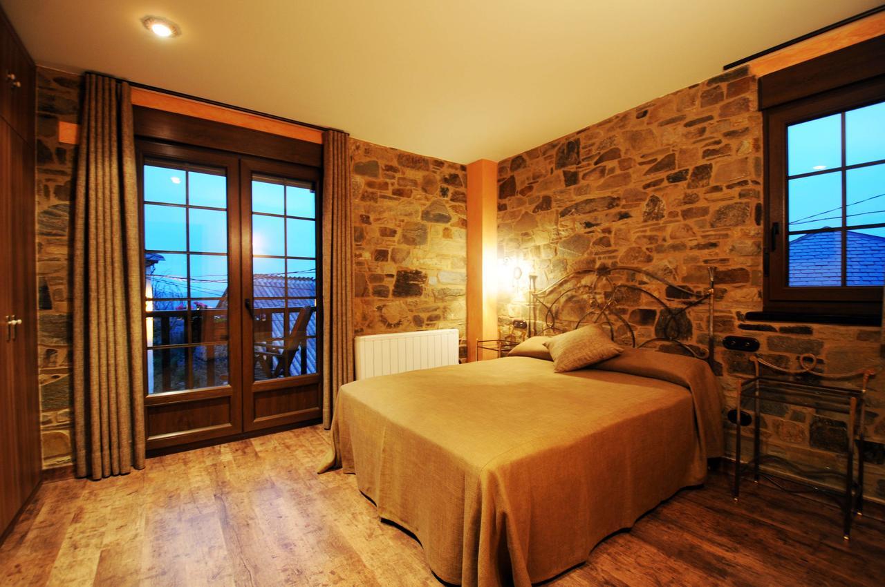 Hotel Rural La Casa Del Peregrino El Acebo de San Miguel Quarto foto